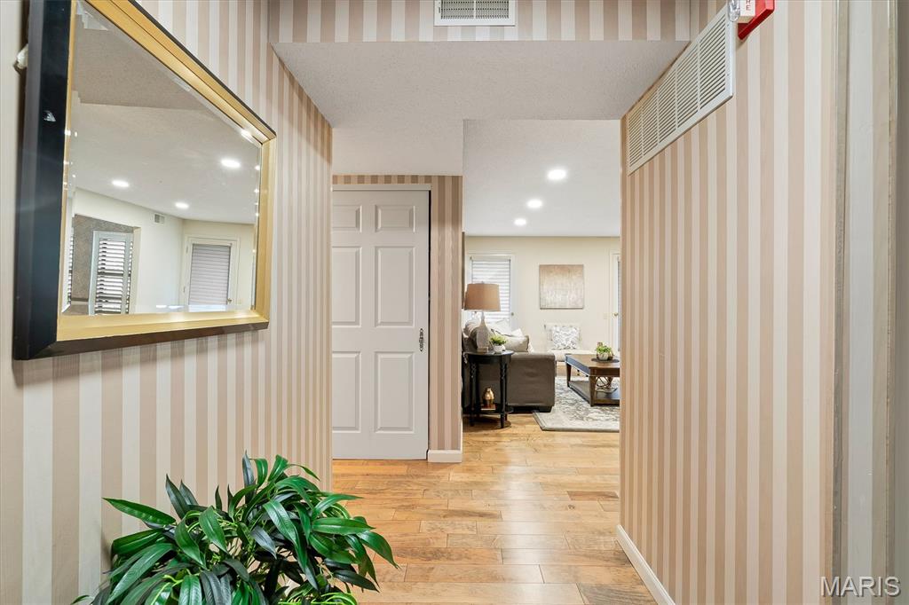Coeur De Royale Condo Ph Iii - Residential