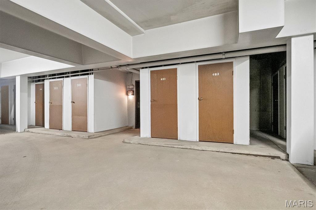 Coeur De Royale Condo Ph Iii - Residential
