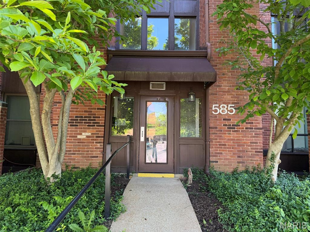 Coeur De Royale Condo Ph Iii - Residential