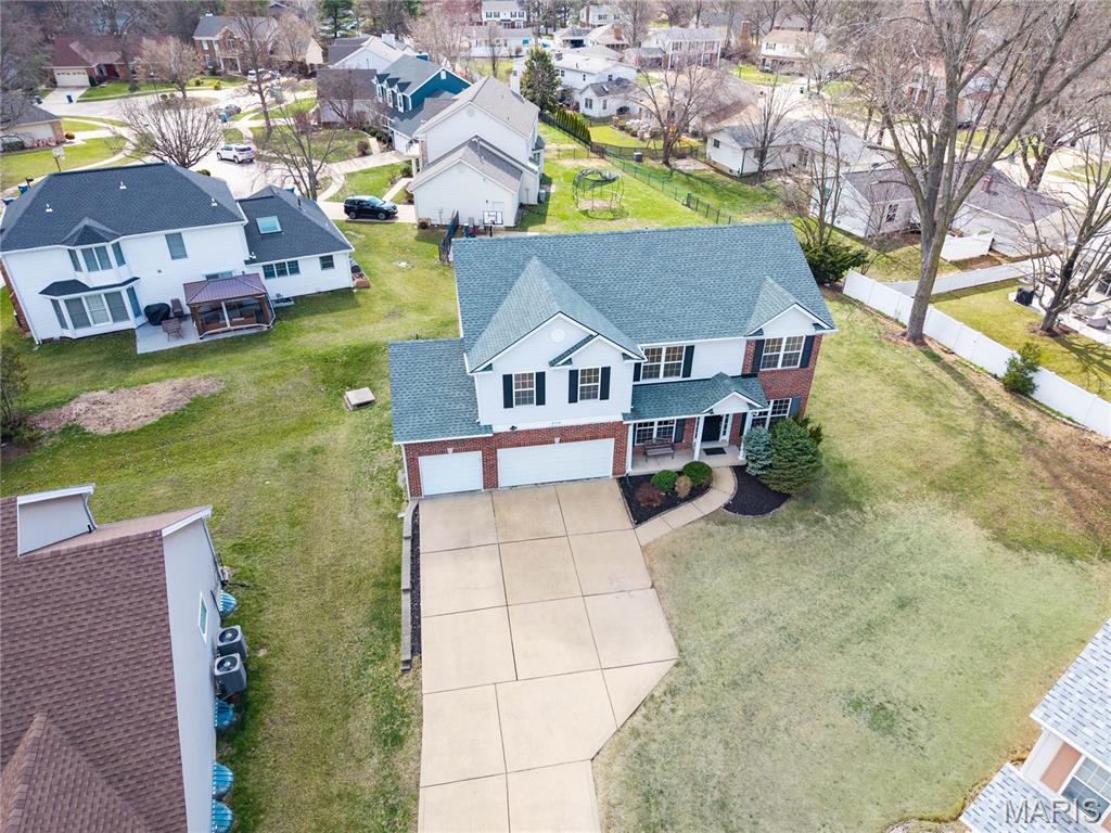 Courts II - Residential