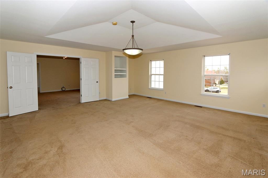 Courts II - Residential