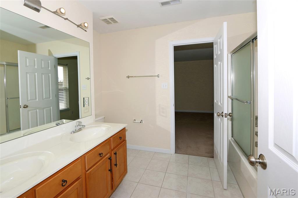 Courts II - Residential