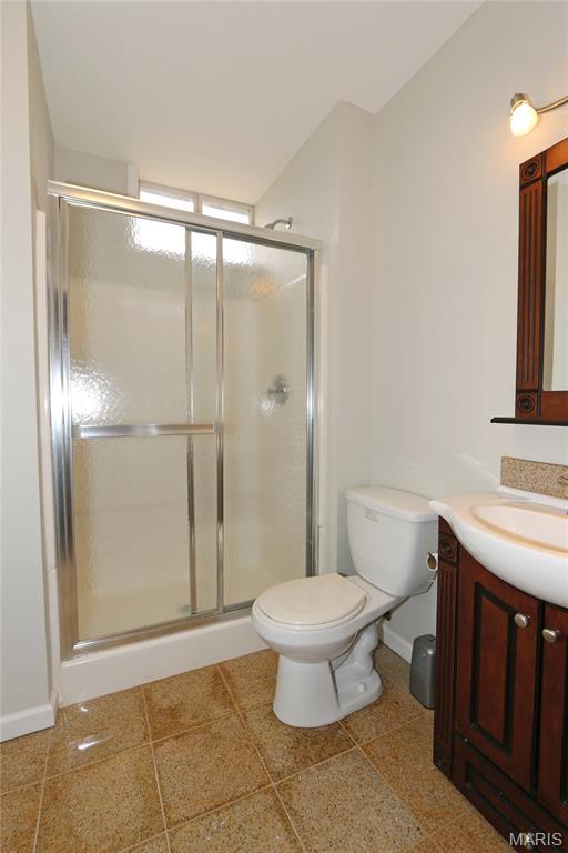 Courts II - Residential