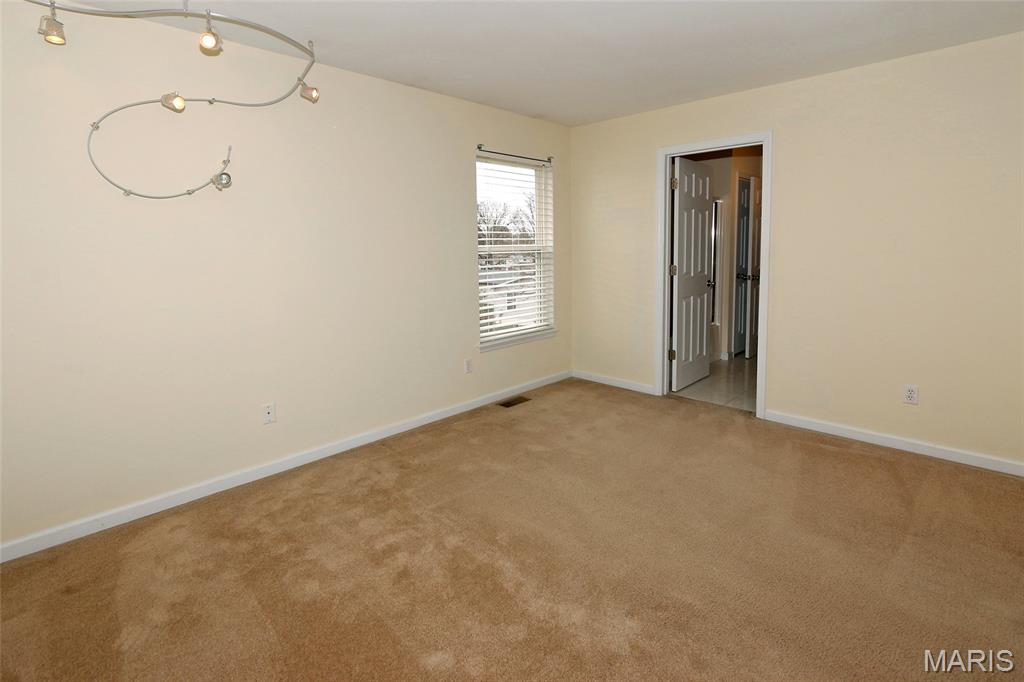 Courts II - Residential