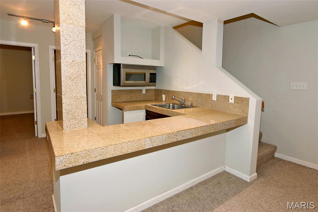 Courts II - Residential