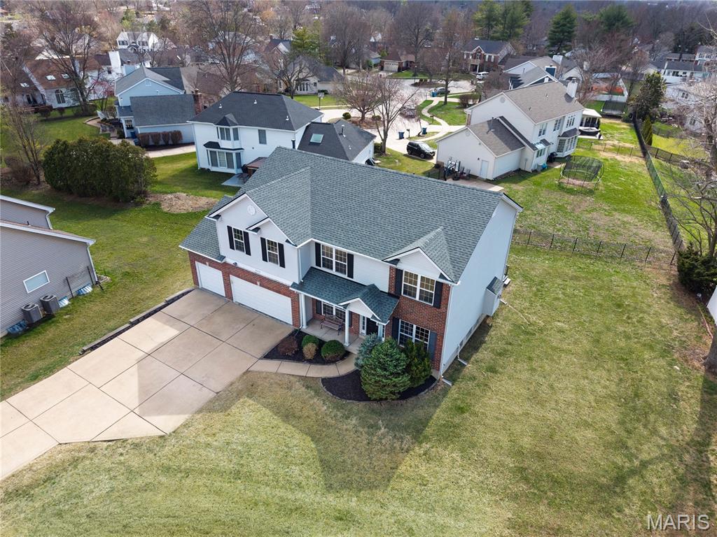 Courts II - Residential