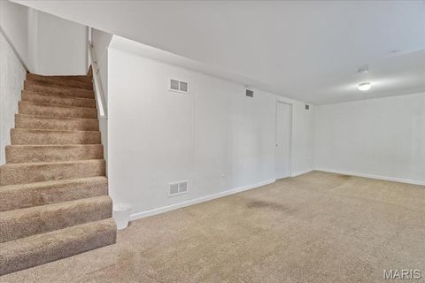 Tiny photo for 1129 Rue La Ville WALK #1129, Creve Coeur, MO 63141 (MLS # 26027533)