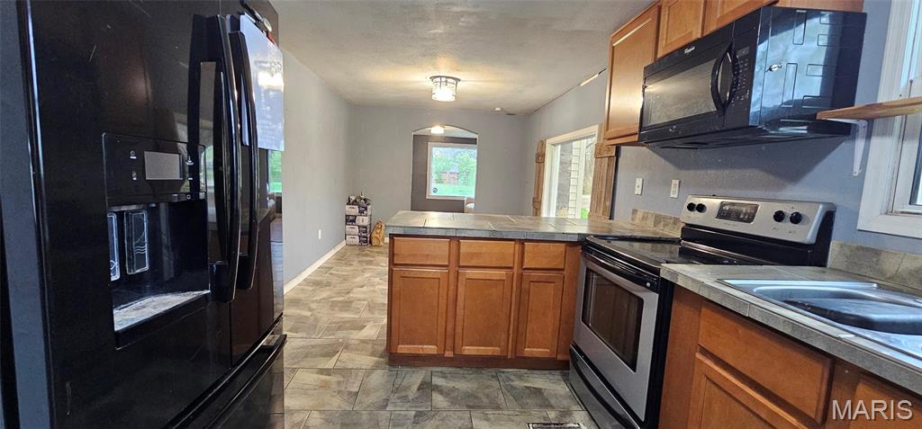 De Soto, Missouri 63020, United States, 2 Bedrooms Bedrooms, ,1 BathroomBathrooms,Residential,Pending,102257