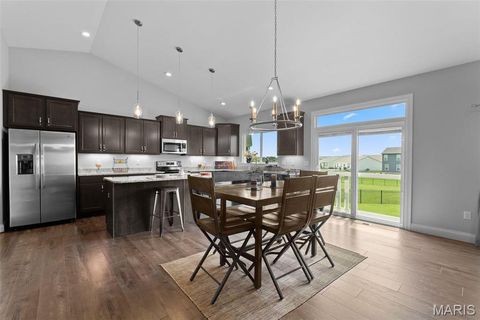 Tiny photo for 1427 Riverdale Manor, OFallon, MO 63366 (MLS # 26028136)