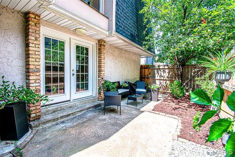 Tiny photo for 1157 Rue La Chelle Walk #1157, Creve Coeur, MO 63141 (MLS # 25057269)