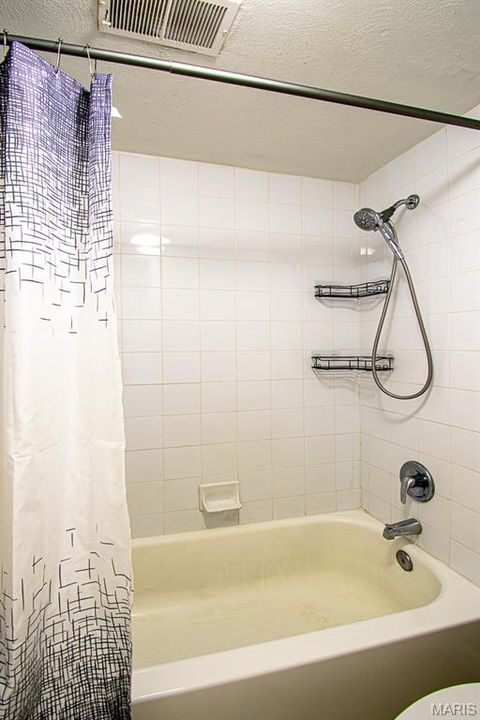 Tiny photo for 1157 Rue La Chelle Walk #1157, Creve Coeur, MO 63141 (MLS # 25057269)