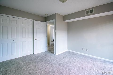Tiny photo for 1157 Rue La Chelle Walk #1157, Creve Coeur, MO 63141 (MLS # 25057269)
