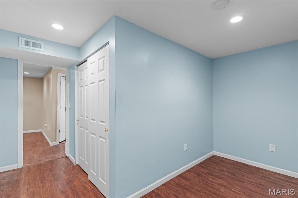 Old Jamestown Forest - Residential