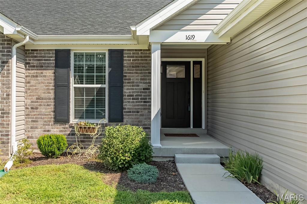 1619 Westlake Court