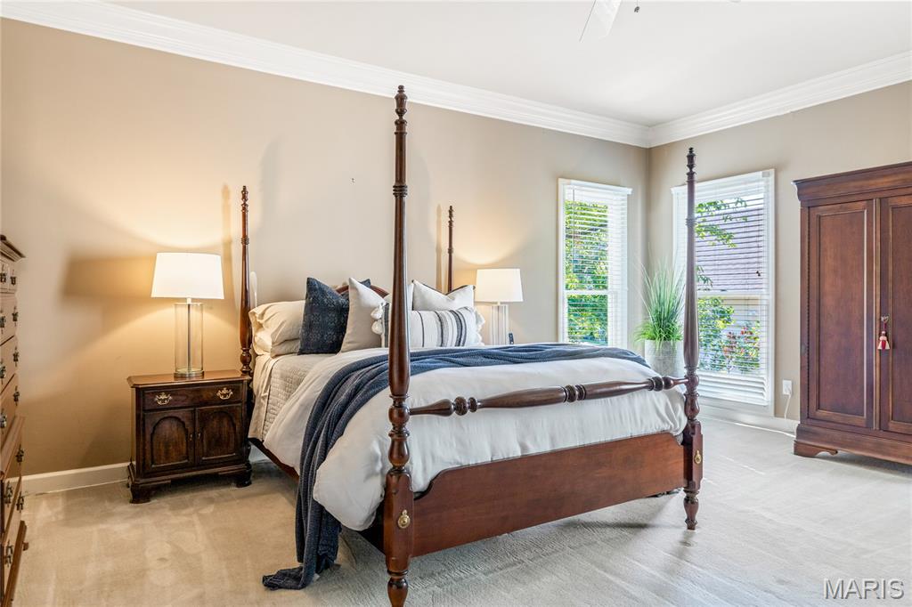 Manderleigh Of Town & Country One - Residential