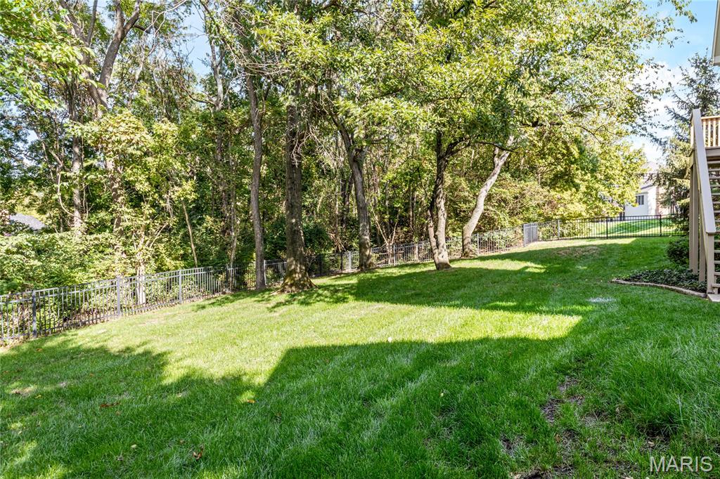 Manderleigh Of Town & Country One - Residential