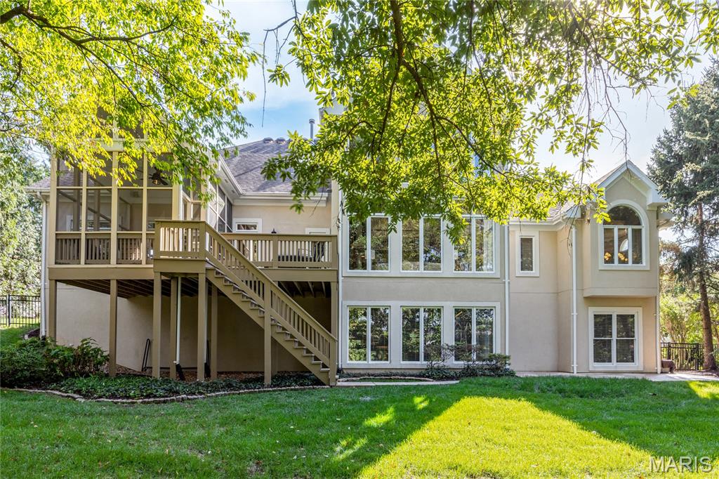 Manderleigh Of Town & Country One - Residential