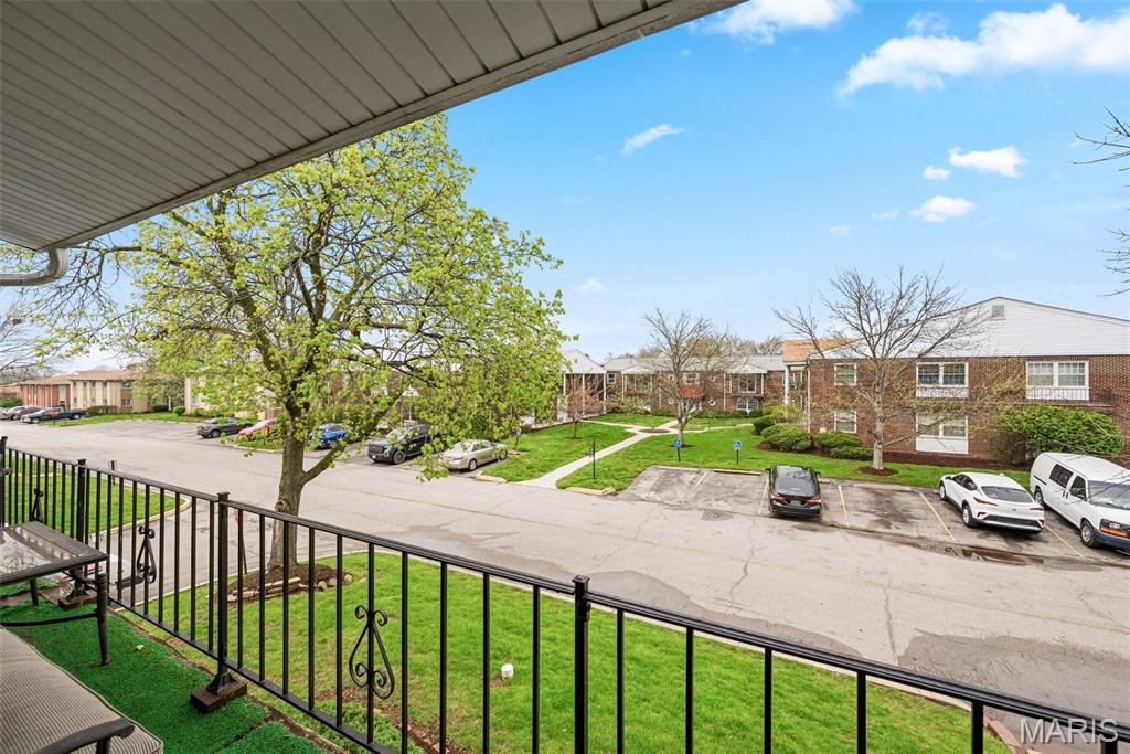 Lin Capri Condo - Residential