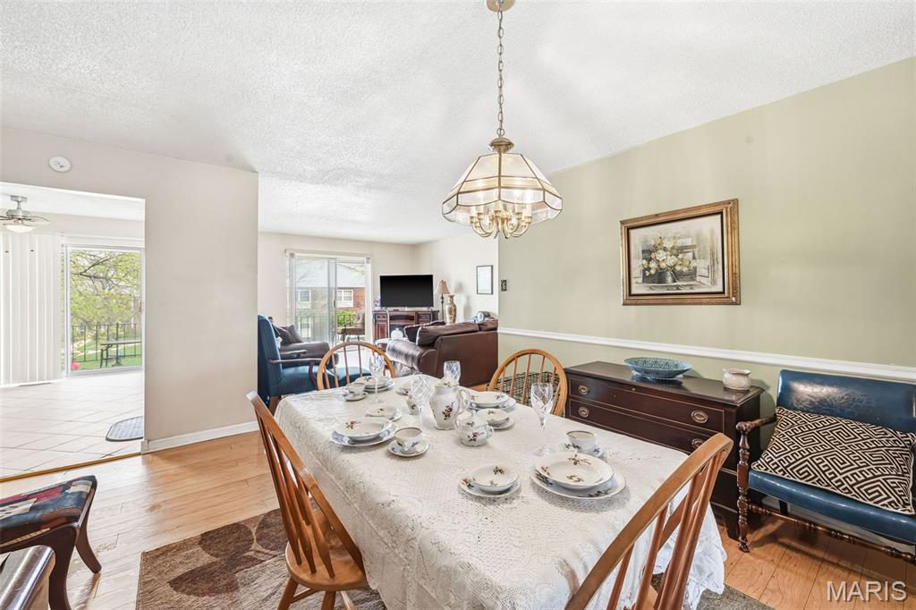 Lin Capri Condo - Residential