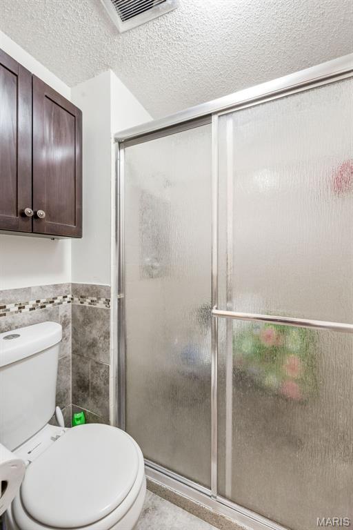 Lin Capri Condo - Residential