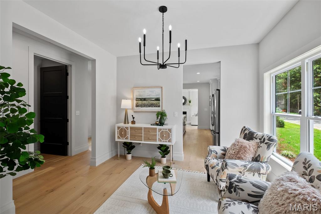 416 S Ballas Road