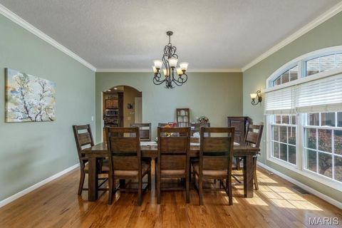 Tiny photo for 929 CASTLE ROCK AVE Avenue, Lebanon, MO 65536 (MLS # 26028190)