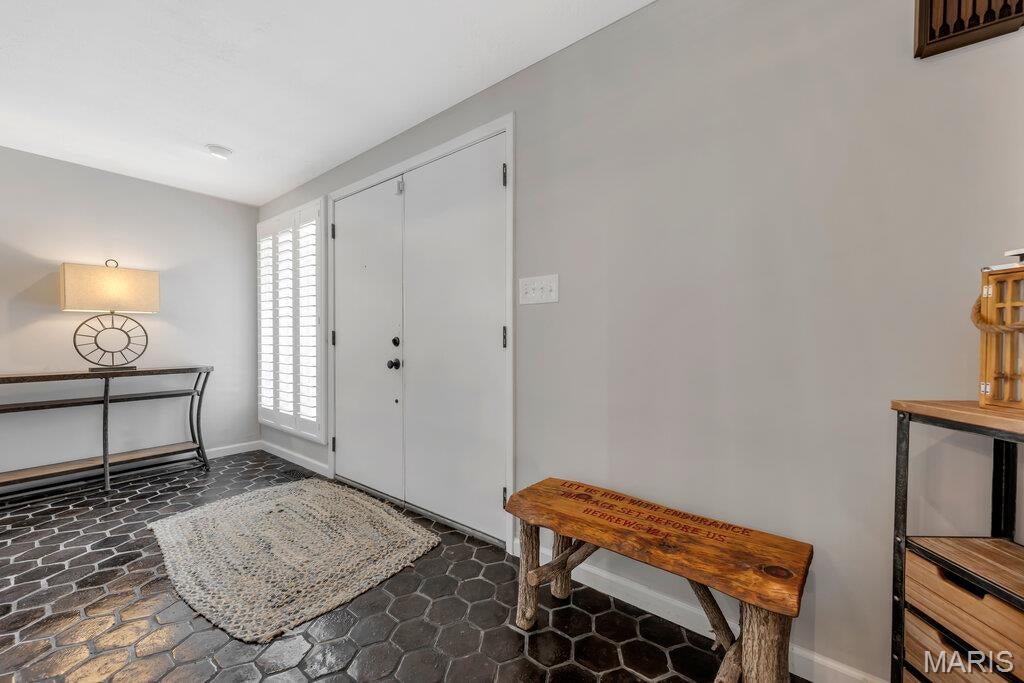 2 Bridal Oak Court