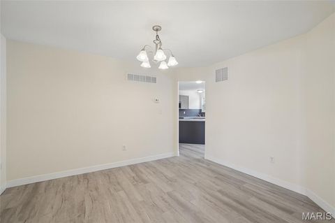 Tiny photo for 424 Rock Ridge Road, Wentzville, MO 63385 (MLS # 26021490)