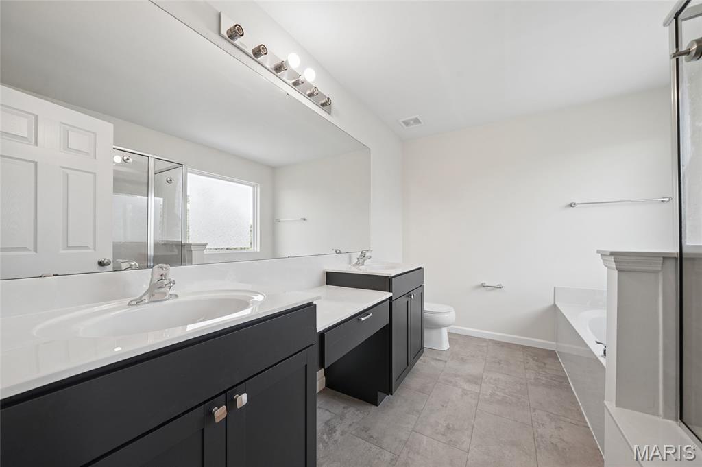 Oaks At Lexington - Residential