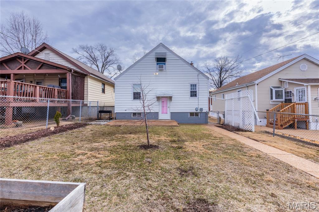 Arsenal Watson Park Add - Residential