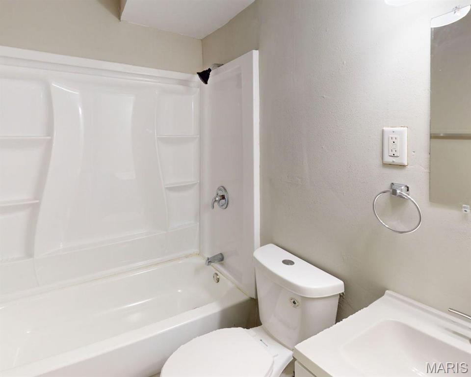 Meadow Park Apts - Residential Income