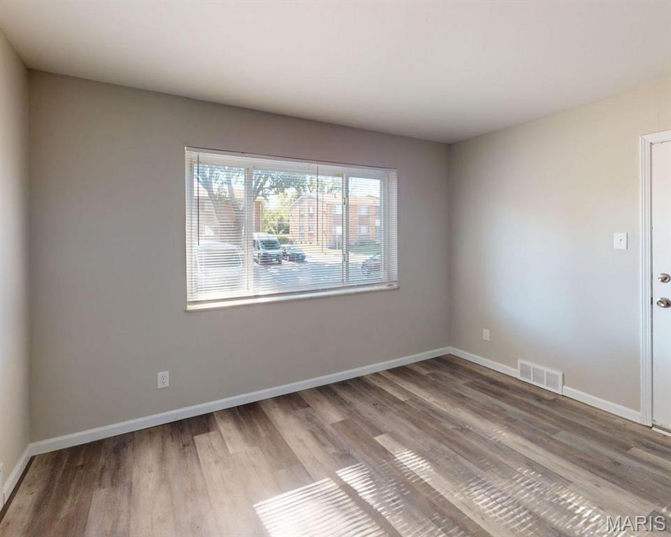 Meadow Park Apts - Residential Income