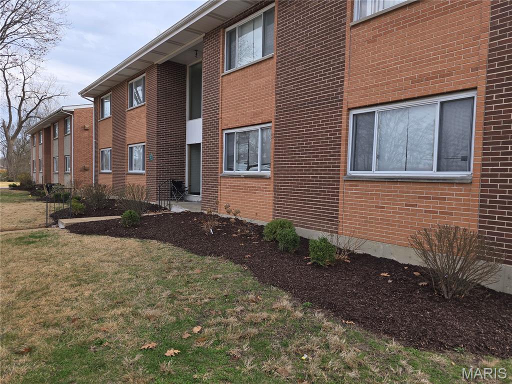 Meadow Park Apts - Residential Income