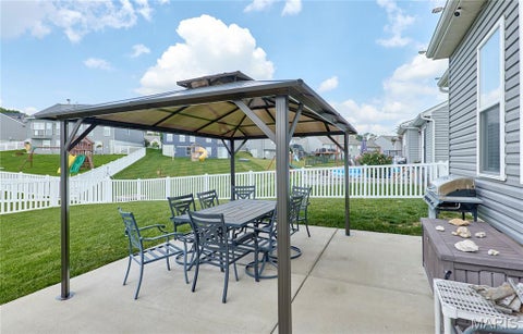 Tiny photo for 212 Barrington Ridge Lane, Wentzville, MO 63385 (MLS # 26042389)