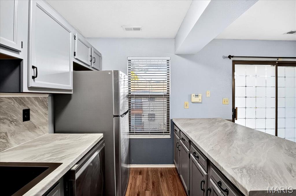 Sunset Park Condo Nineteenth - Residential