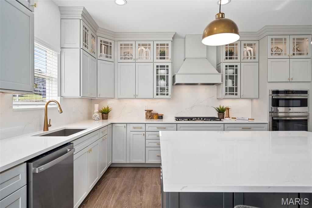 Hawk Ridge 1 - Residential