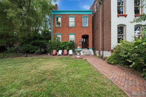 2341 S 12th St St Louis MO 63104