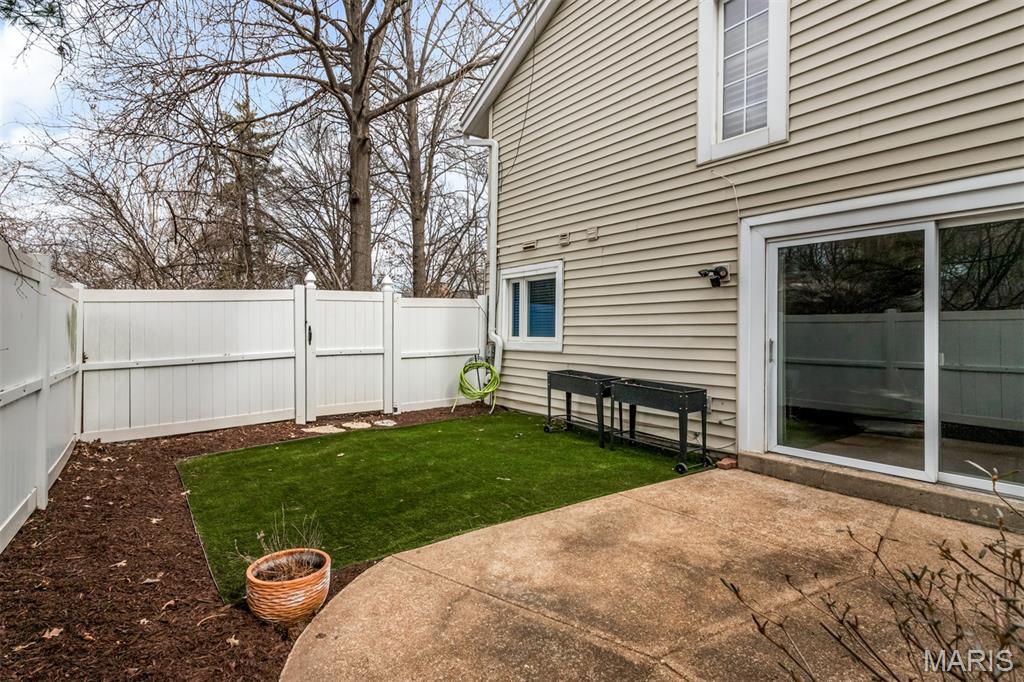 Greens Of Broadmoor Condo 8 - Residential