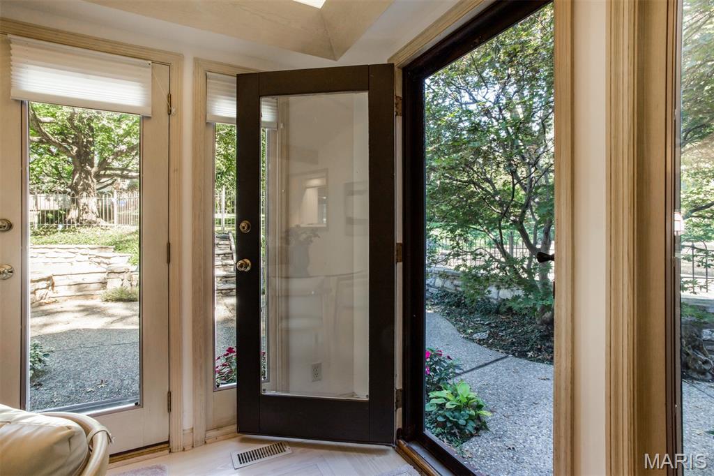 Mc Knight Acres Add - Residential