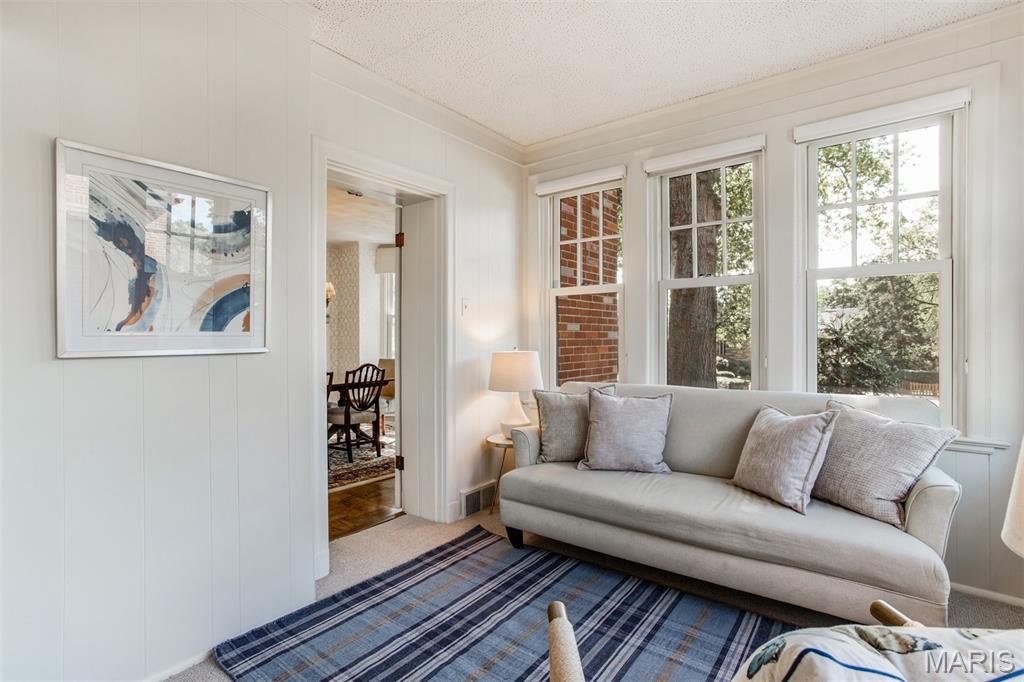 Mc Knight Acres Add - Residential