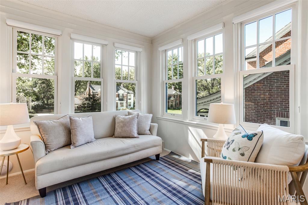 Mc Knight Acres Add - Residential