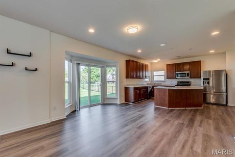 Tiny photo for 253 Village Creek Dr Drive, Ballwin, MO 63021 (MLS # 26009310)