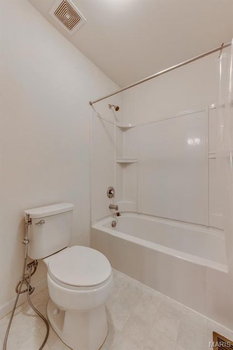 Tiny photo for 253 Village Creek Dr Drive, Ballwin, MO 63021 (MLS # 26009310)