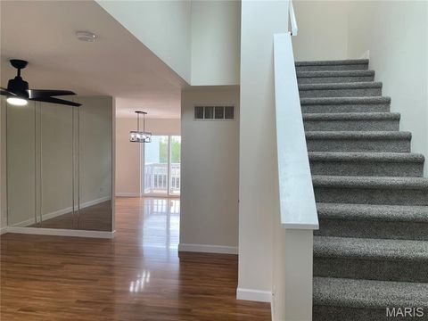Tiny photo for 3125 Park Hampton Court, St Louis, MO 63139 (MLS # 26026630)