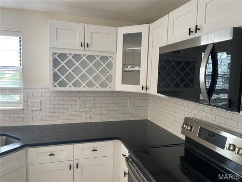 Tiny photo for 3125 Park Hampton Court, St Louis, MO 63139 (MLS # 26026630)