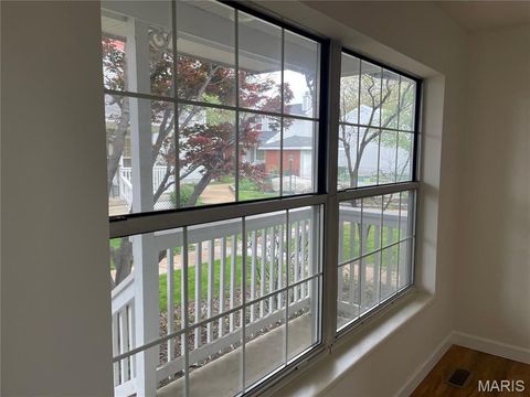 Tiny photo for 3125 Park Hampton Court, St Louis, MO 63139 (MLS # 26026630)