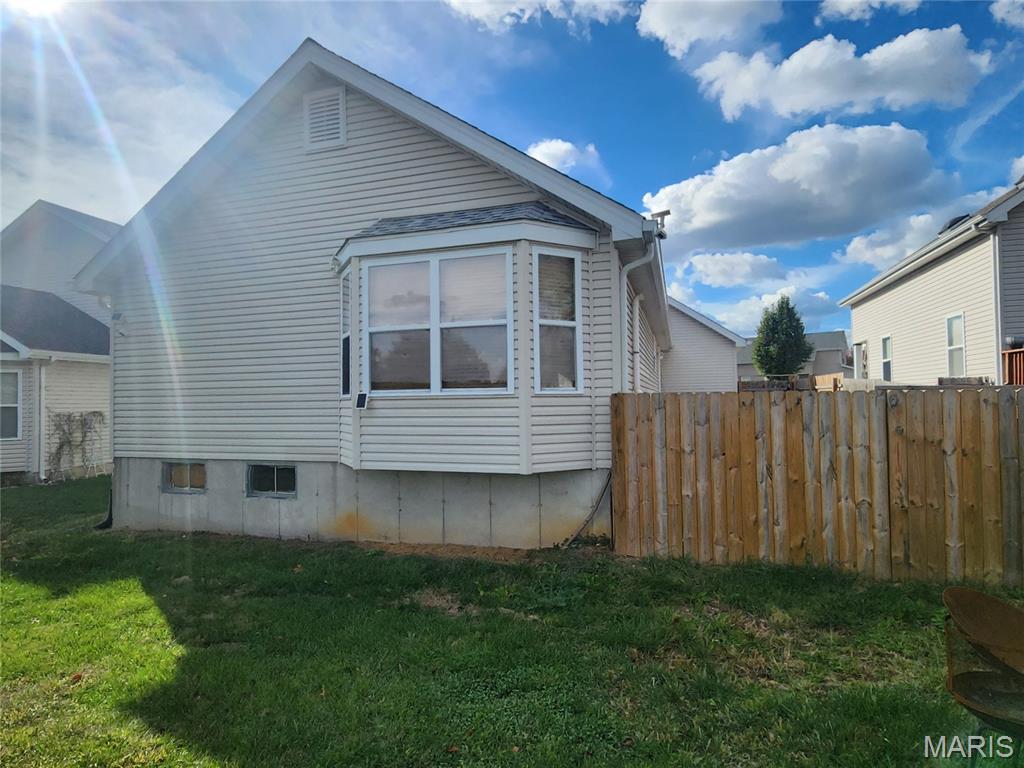 Troy, Missouri 63379, United States, 3 Bedrooms Bedrooms, ,2 BathroomsBathrooms,Residential,Pending,235913