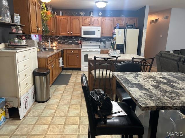 Troy, Missouri 63379, United States, 3 Bedrooms Bedrooms, ,2 BathroomsBathrooms,Residential,Pending,235913