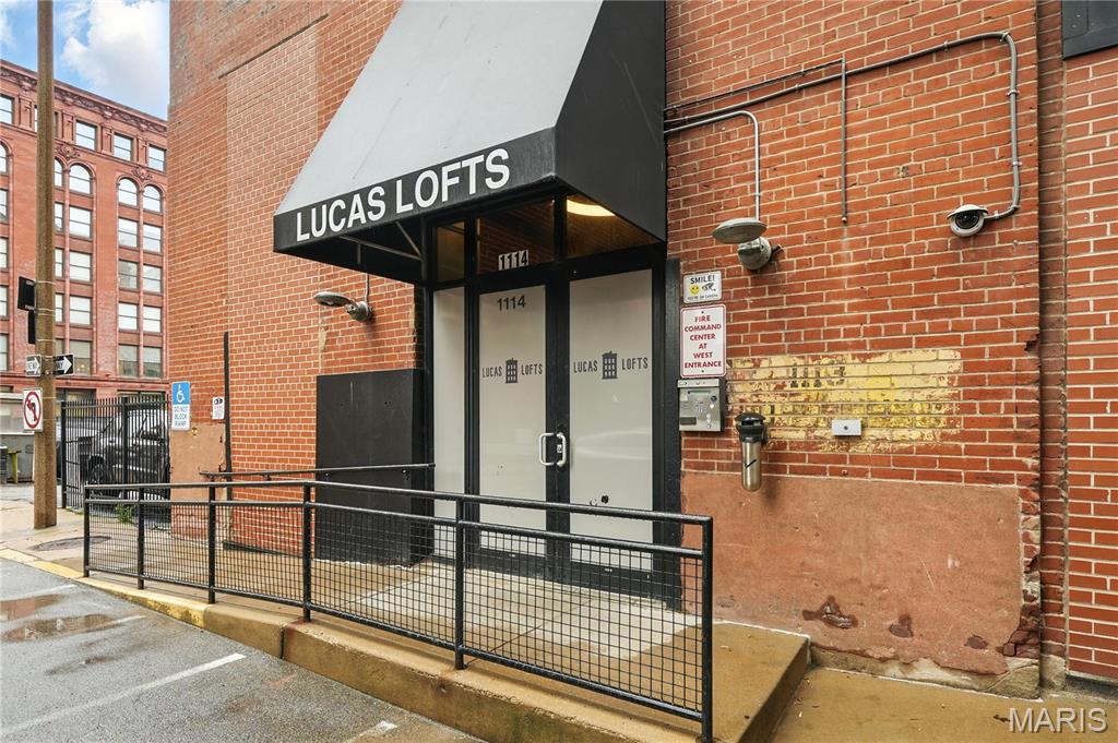 1113 Washington Avenue 317