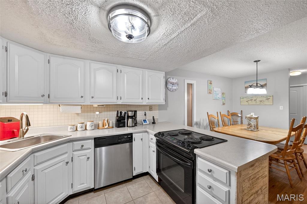 Heritage Garden Condos - Residential